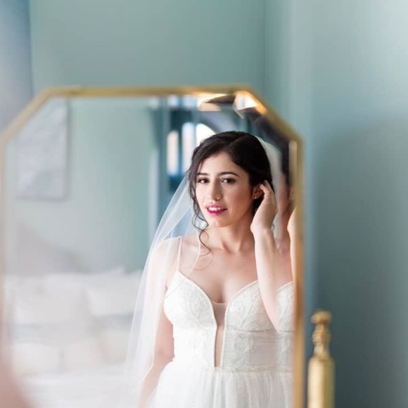 Brand New Chic Nostalgia Selene Wedding Dress - Picture 5 of 9